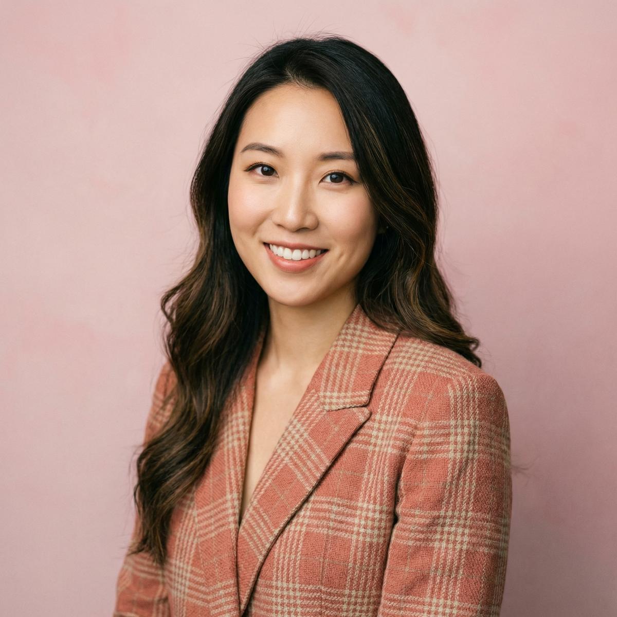 在线看片社区总监苏晓婉